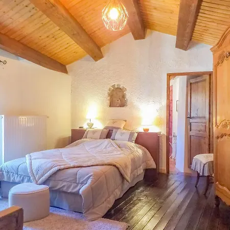 Le Chocolat Menier Bed & Breakfast Premian