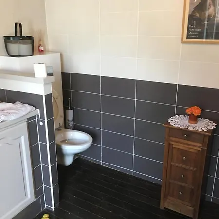 Le Chocolat Menier Bed & Breakfast